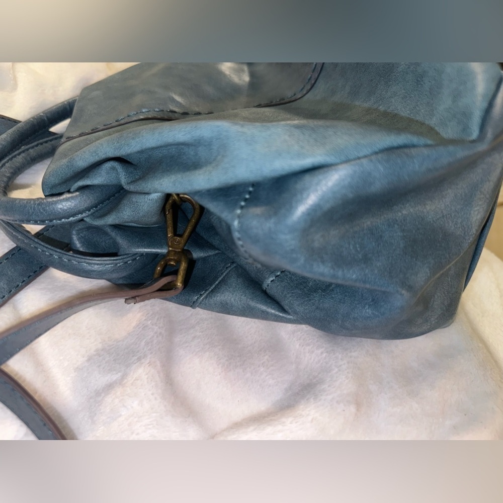 Time and Tru Cross body/handbag. - Picture 15 of 15